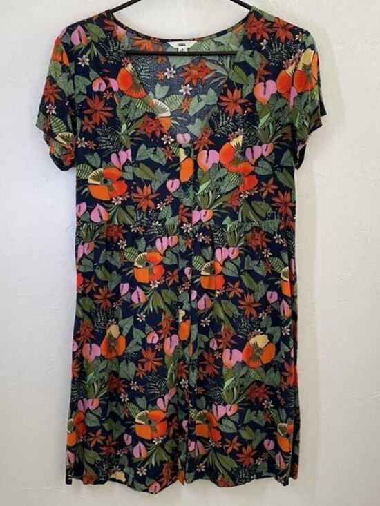 Dresses & Skirts - Navy Tropical Floral Short Sleeve Tunic Dress